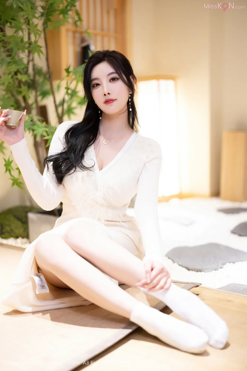 XIUREN No.8356 – 8365 (755 photos) – Page 27