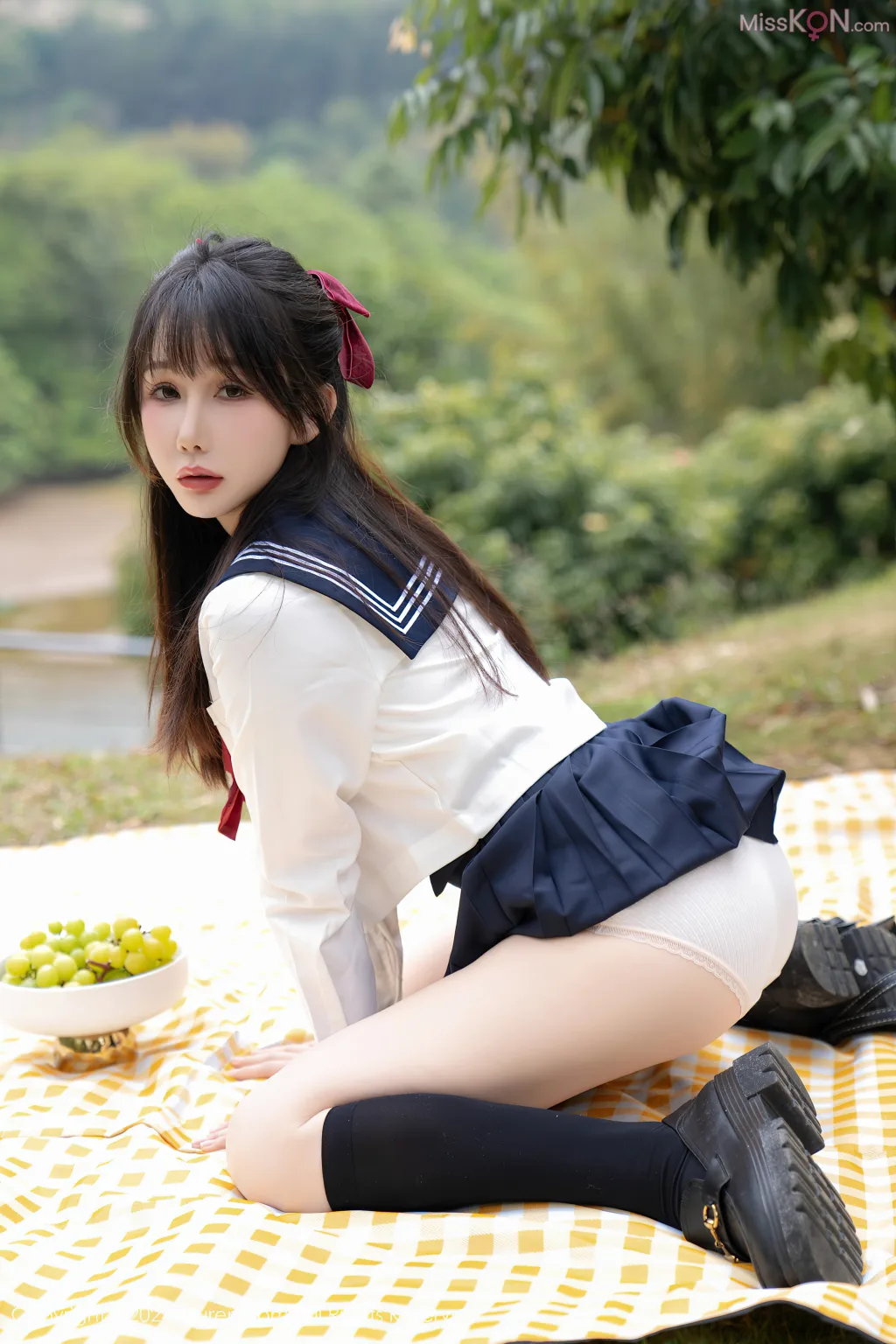 XIUREN No.8356 – 8365 (755 photos)