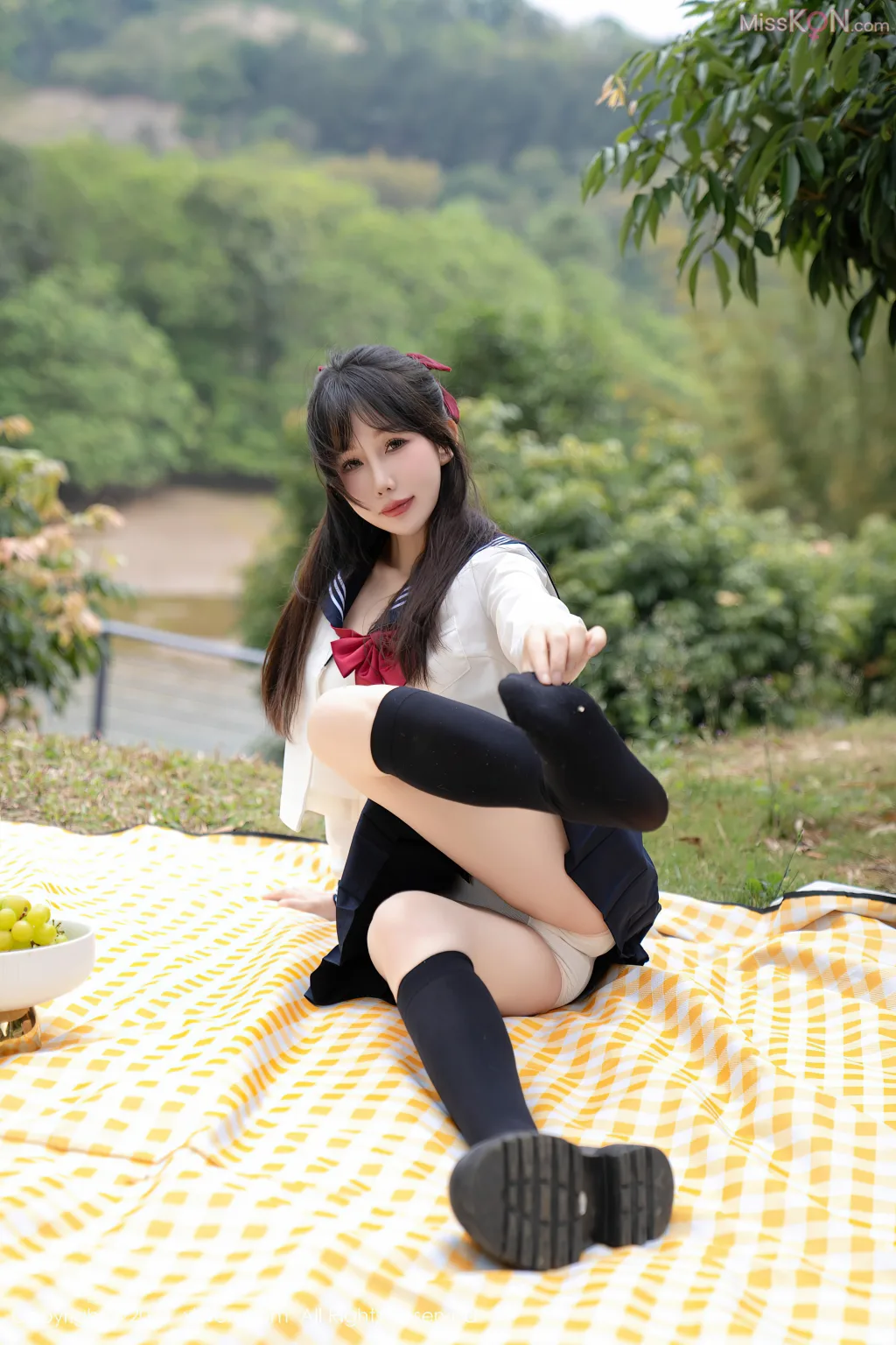 XIUREN No.8356 – 8365 (755 photos)
