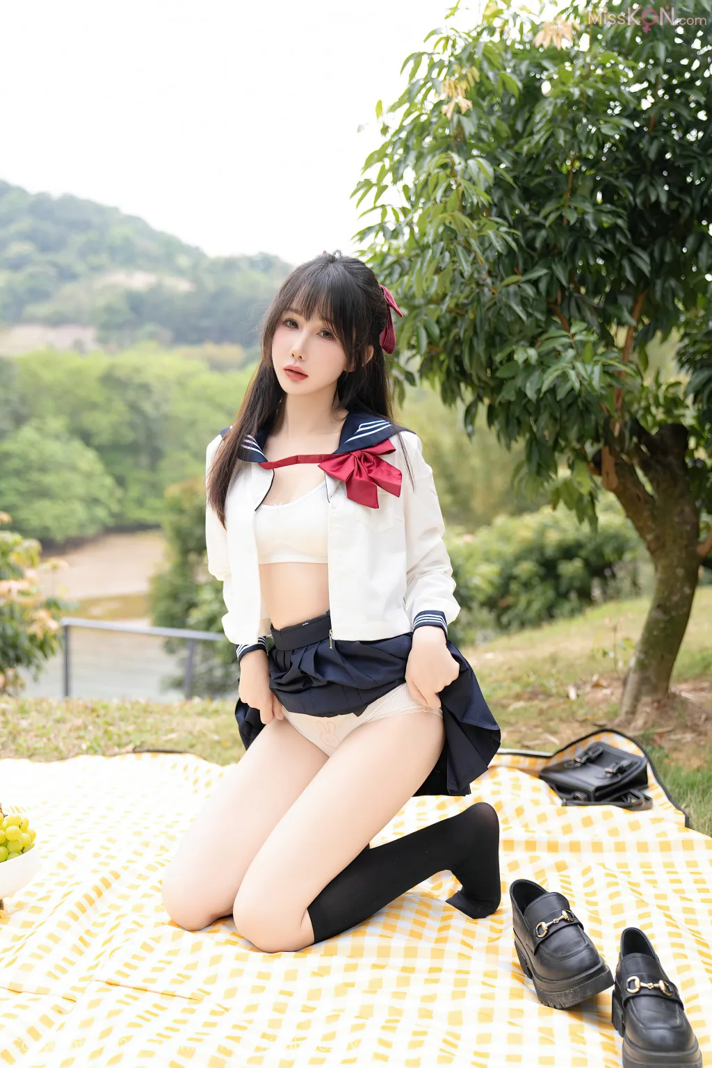 XIUREN No.8356 – 8365 (755 photos)