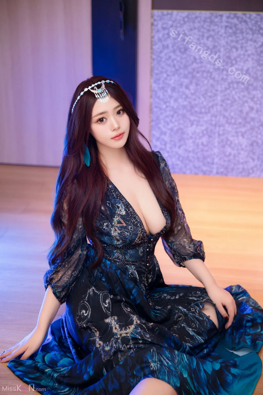 [XR Uncensored] 蛋蛋宝: R18 秀人网模特 异域风情 (82 photos )