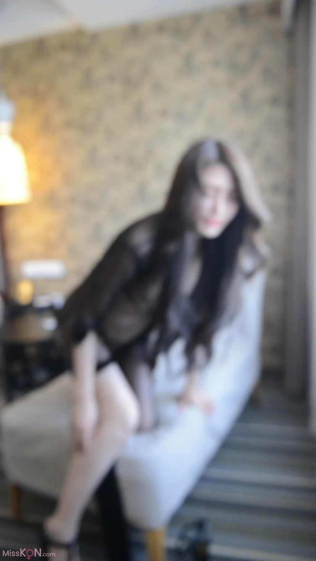 叶桐: 美腿丝袜尺度写真 (175 photos )