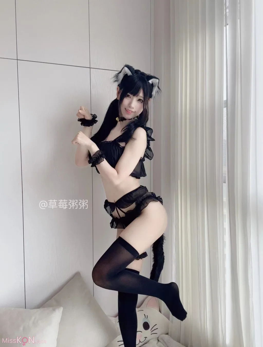 草莓粥粥: 舰长合集2 (120 photos)
