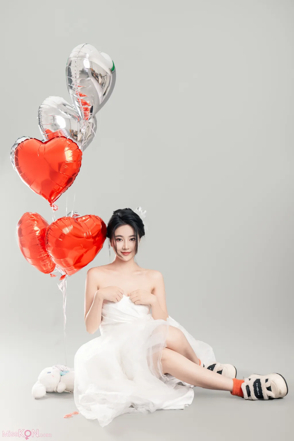 Coser@年年Nnian: LOVE 情人节特别篇 (80 photos)