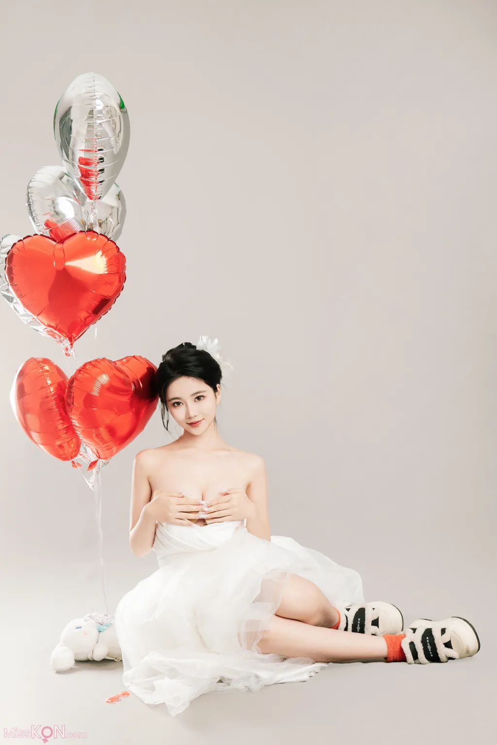 Coser@年年Nnian: LOVE 情人节特别篇 (80 photos)
