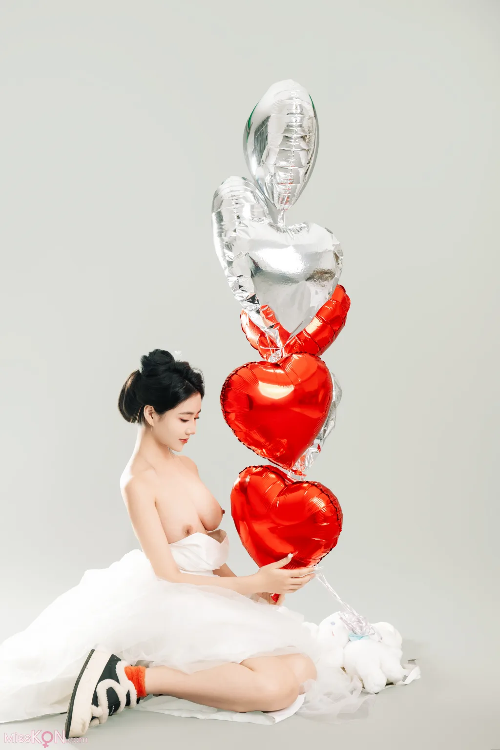 Coser@年年Nnian: LOVE 情人节特别篇 (80 photos)