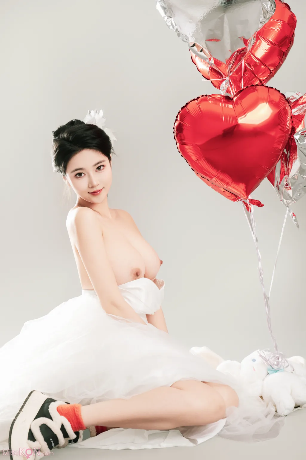 Coser@年年Nnian: LOVE 情人节特别篇 (80 photos)