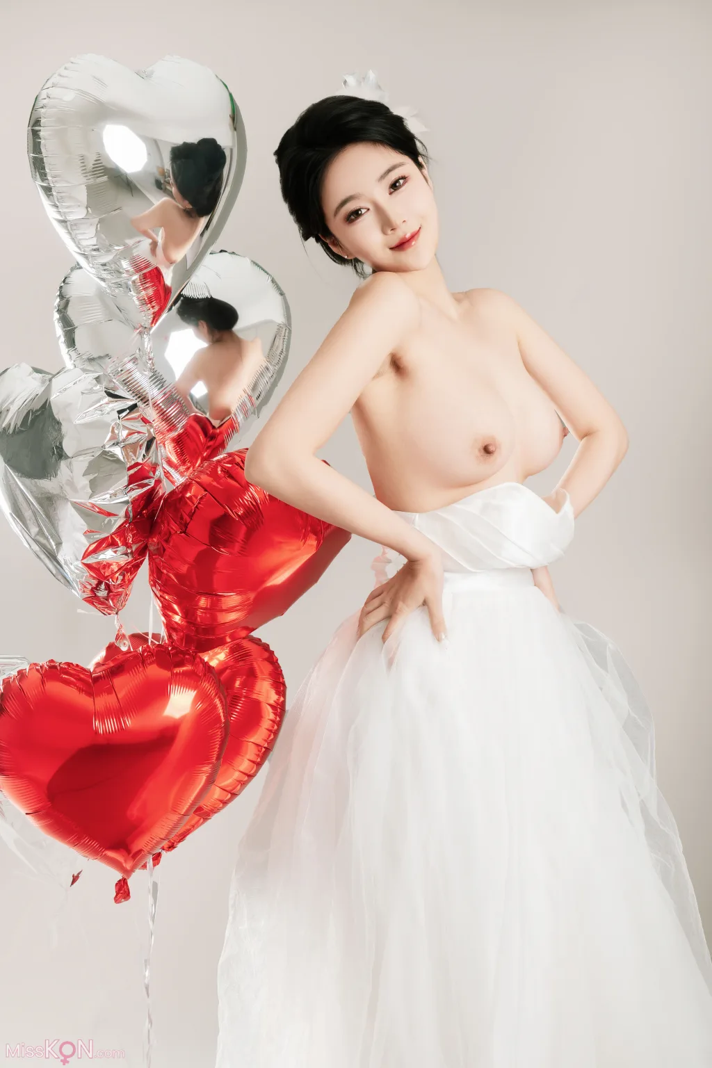 Coser@年年Nnian: LOVE 情人节特别篇 (80 photos)
