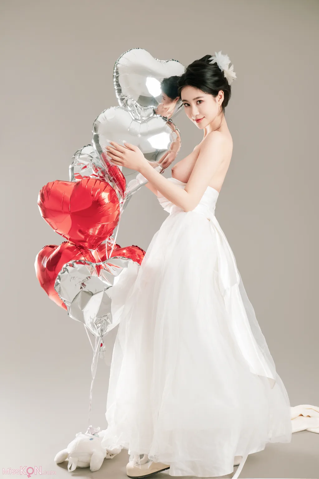 Coser@年年Nnian: LOVE 情人节特别篇 (80 photos)