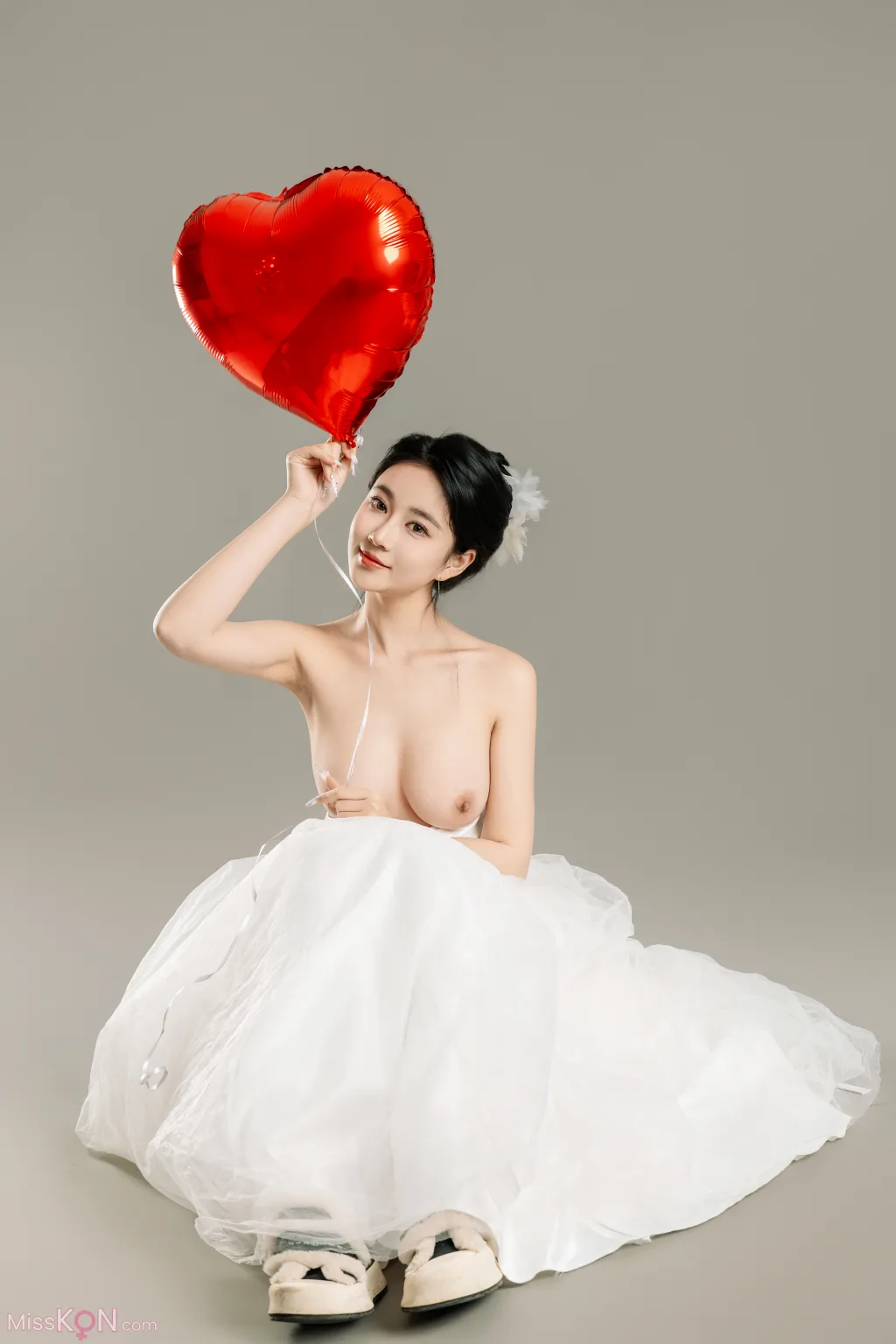 Coser@年年Nnian: LOVE 情人节特别篇 (80 photos)