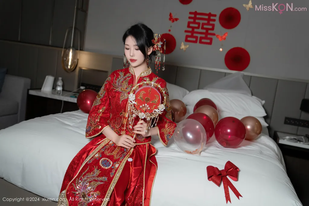 XIUREN No.8376 – 8385 (830 photos)