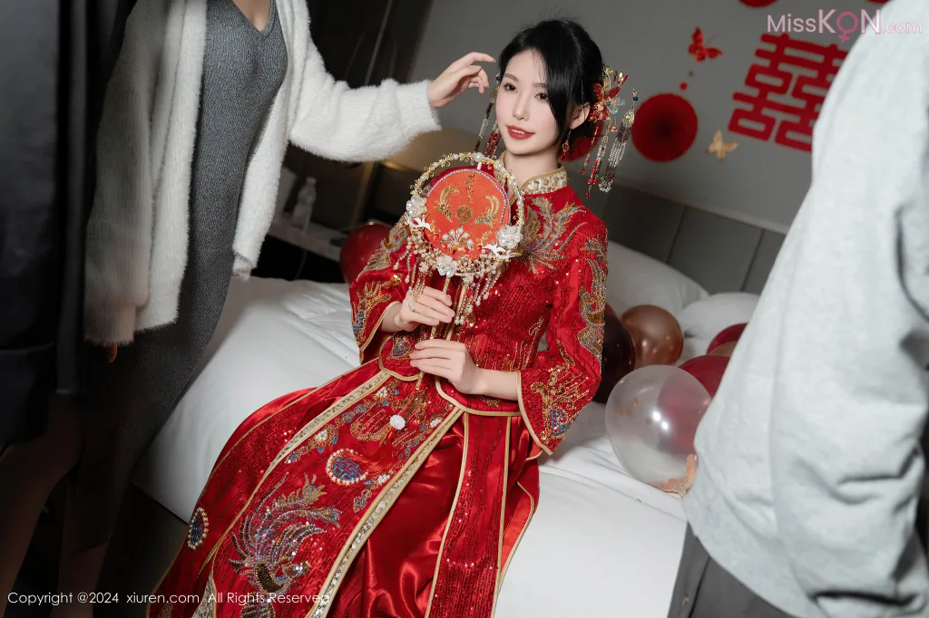 XIUREN No.8376 – 8385 (830 photos)