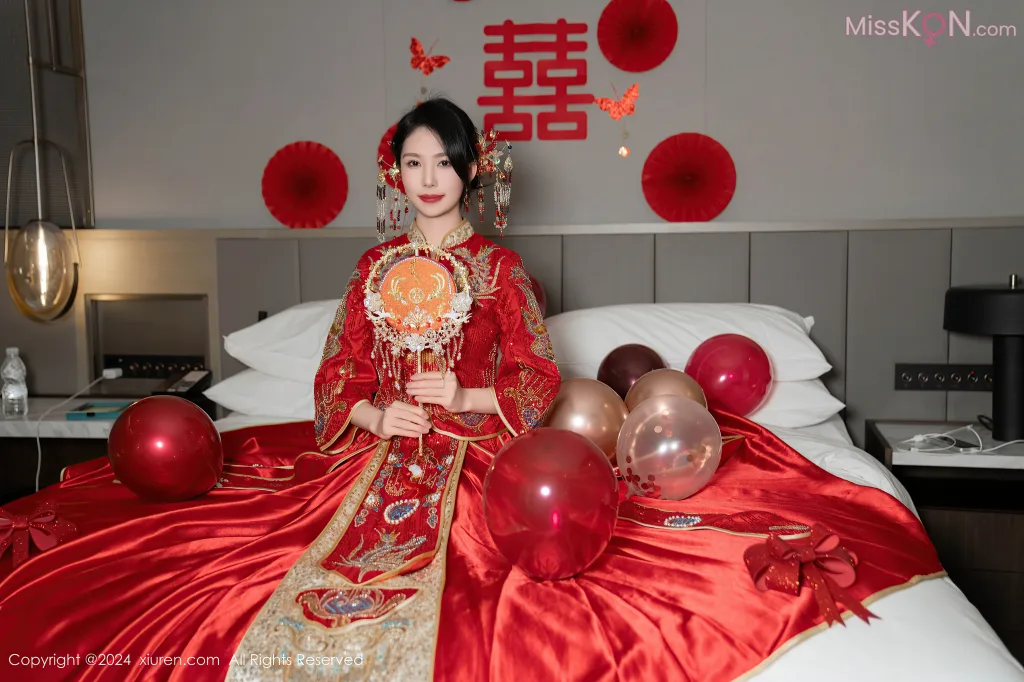 XIUREN No.8376 – 8385 (830 photos)