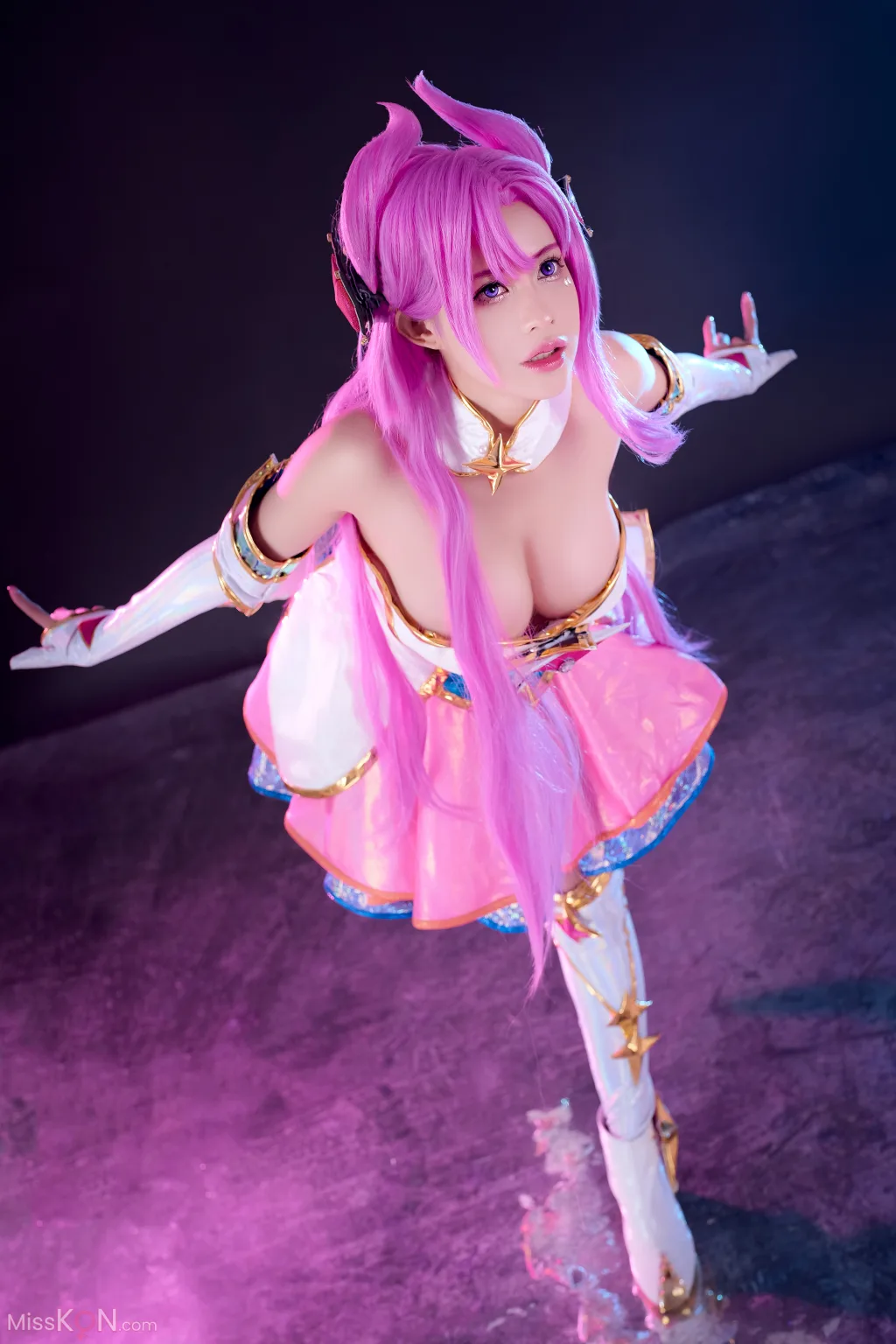 Coser@PingPing: Star Guardian Kai’Sa (72 photos)