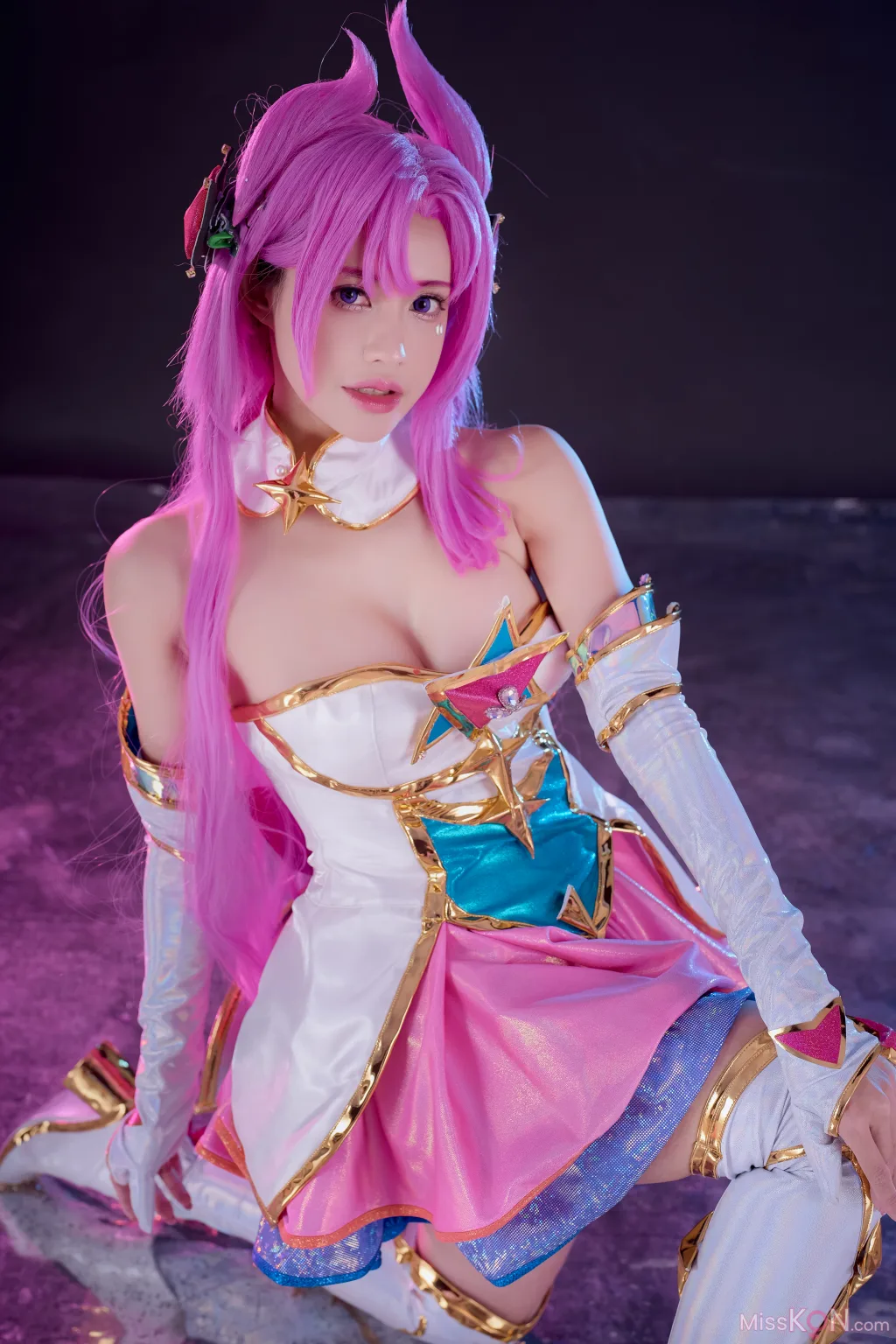 Coser@PingPing: Star Guardian Kai’Sa (72 photos)
