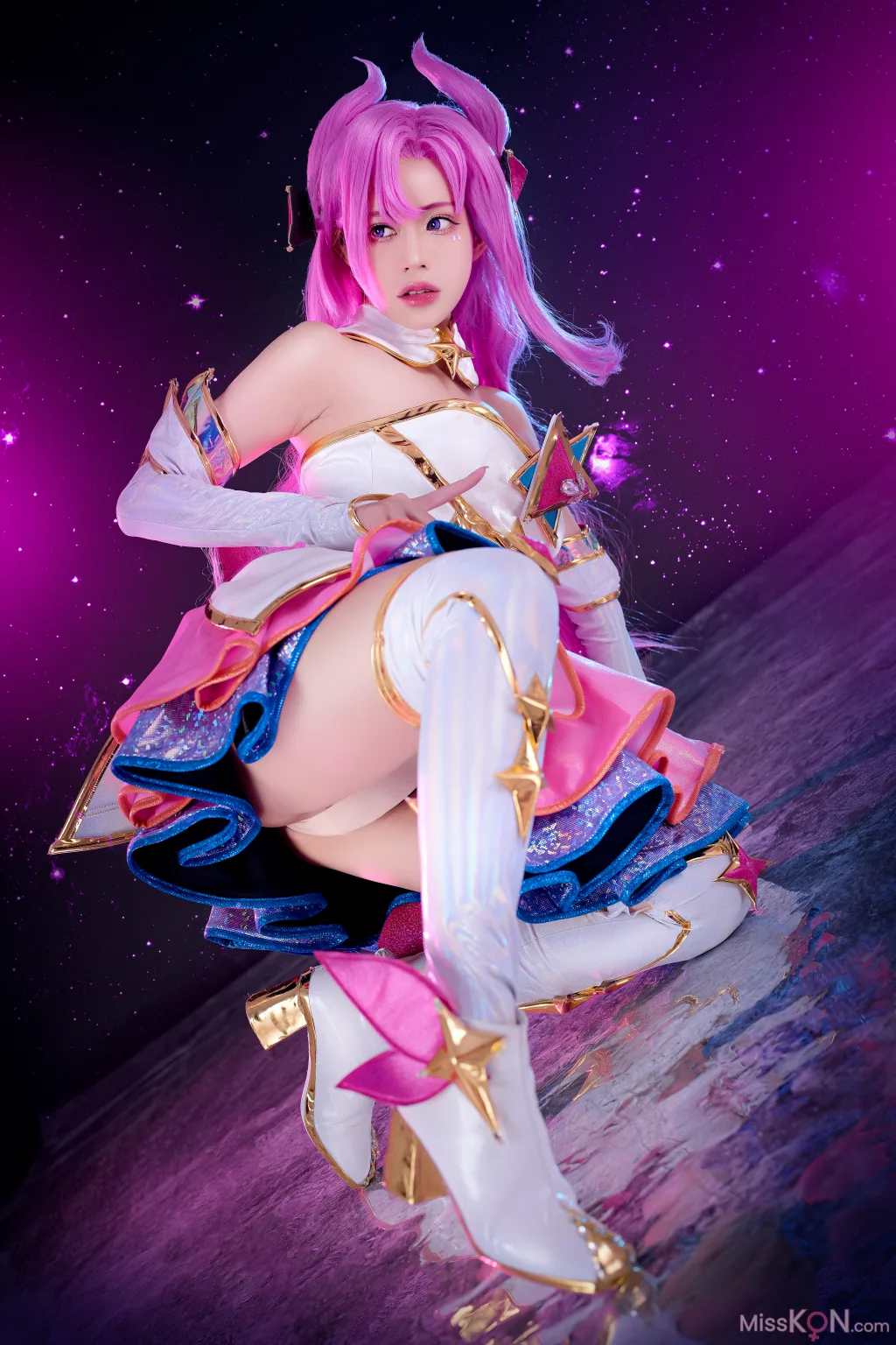 Coser@PingPing: Star Guardian Kai’Sa (72 photos)