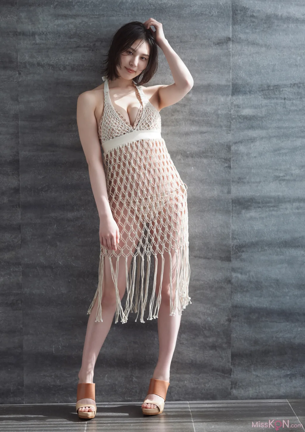 [JP] Iori Sagara (相樂伊織): 背中から抱きしめて (52 photos)