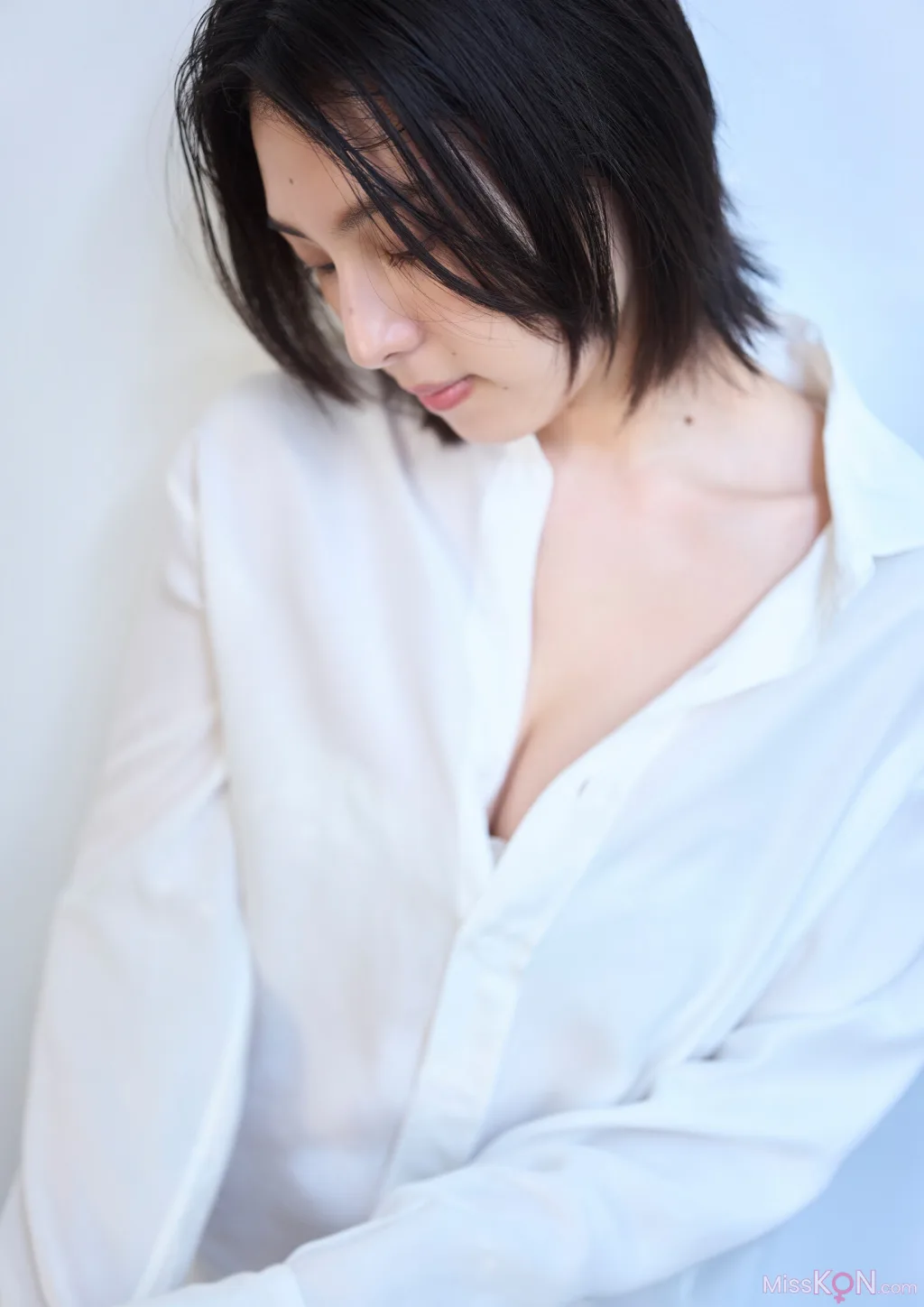 [JP] Iori Sagara (相樂伊織): 背中から抱きしめて (52 photos)