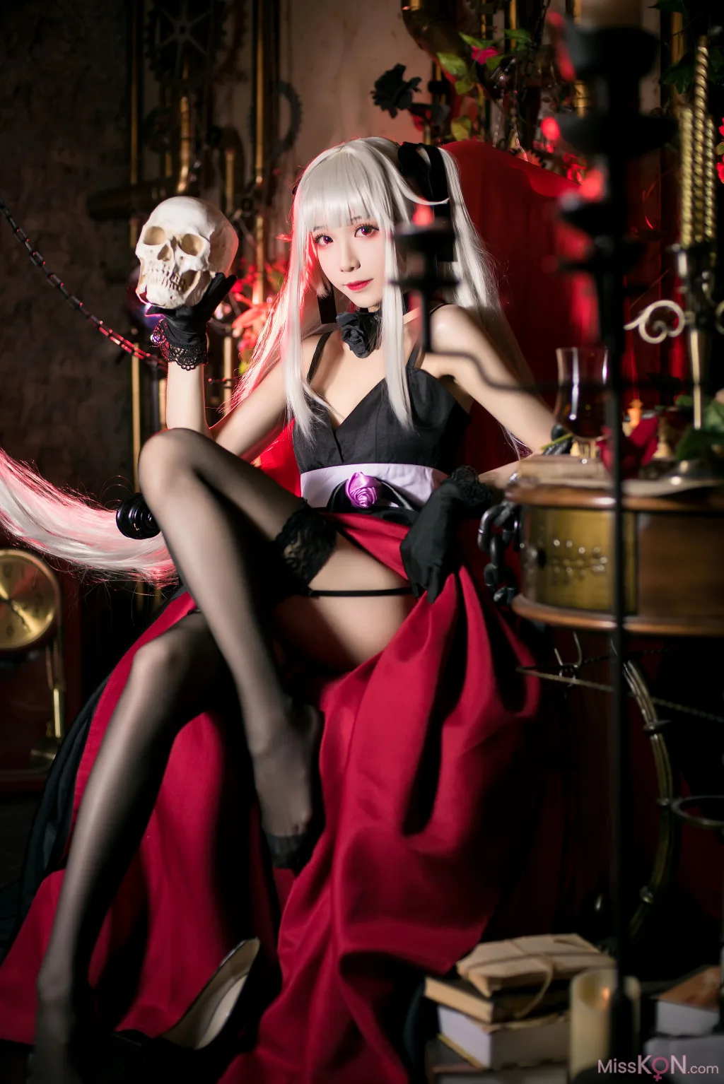 Coser@Tomoyo酱: 雾枝礼服&amp;水着 (30 photos)