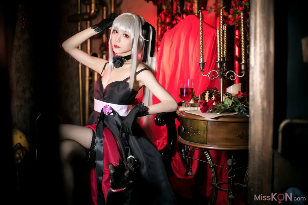 Coser@Tomoyo酱: 雾枝礼服&amp;水着 (30 photos)