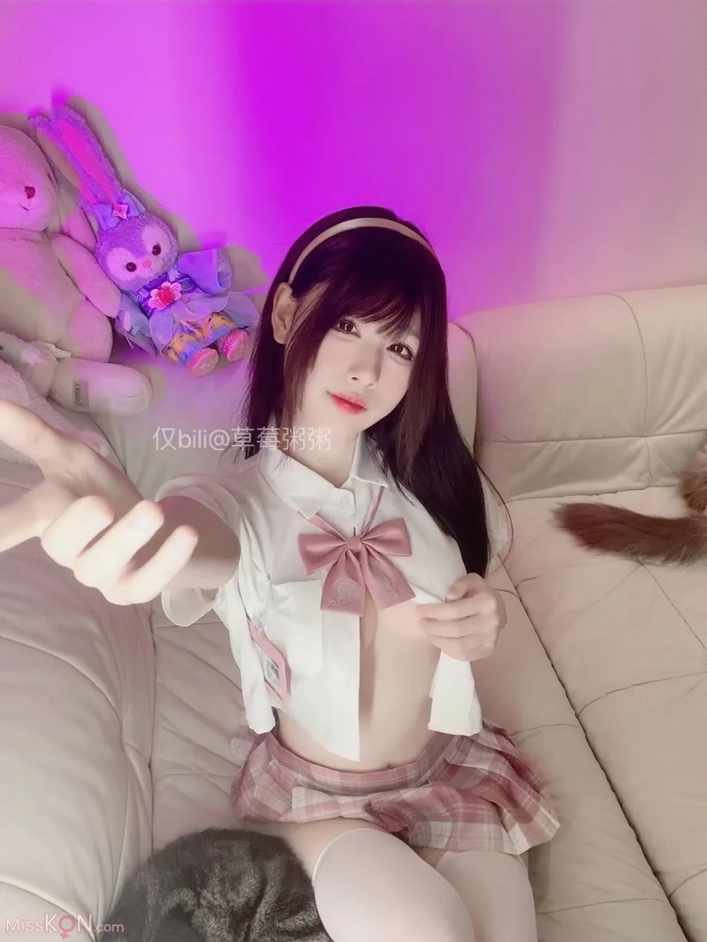 草莓粥粥: 2024年3月舰长福利 (210 photos + 8 videos) – Page 9
