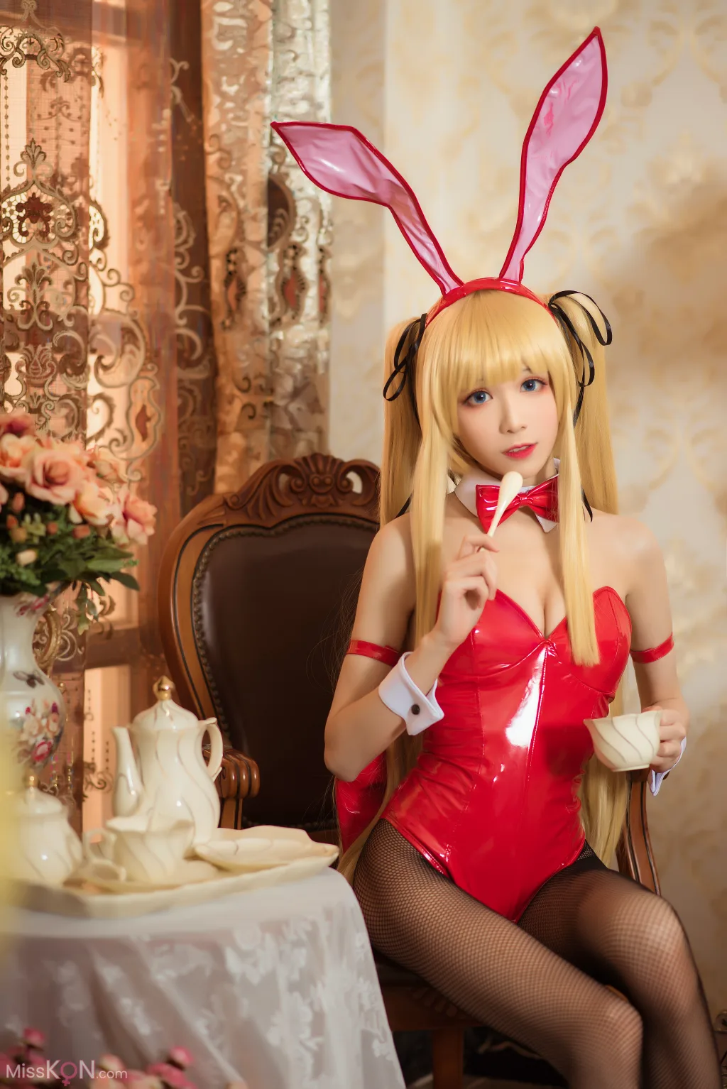 Coser@Tomoyo酱: 英梨梨兔女郎 (18 photos)