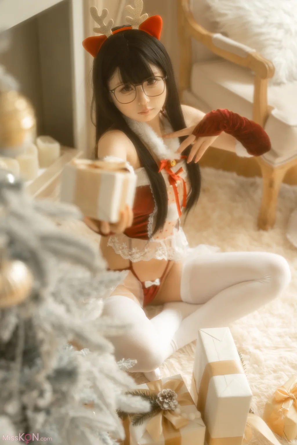 Coser@幼水铃衣: 圣诞小鹿 (80 photos)