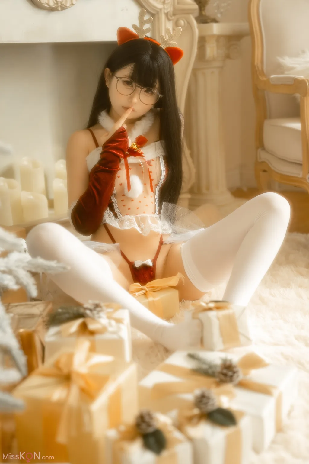 Coser@幼水铃衣: 圣诞小鹿 (80 photos)