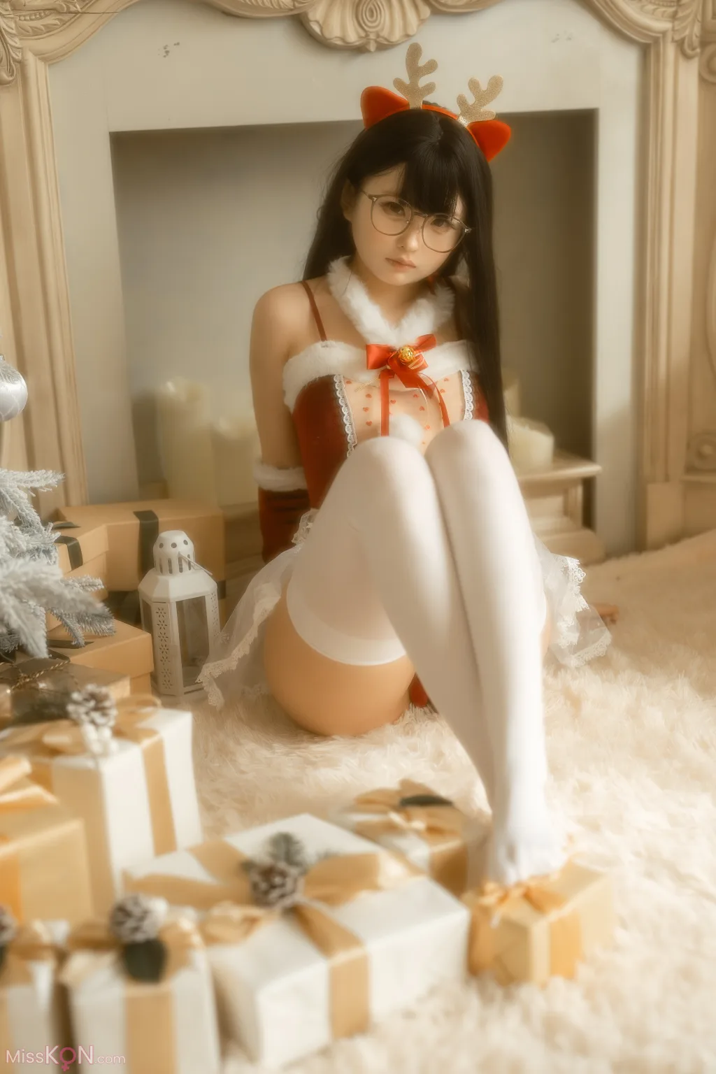 Coser@幼水铃衣: 圣诞小鹿 (80 photos)