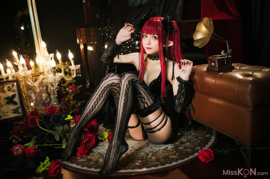 Coser@Tomoyo酱: 更衣人偶 利兹恶魔 (26 photos)