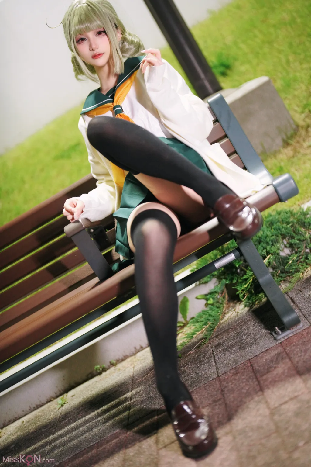 Coser@幼愛Youmeko: 小琪舞JK制服 (48 photos)