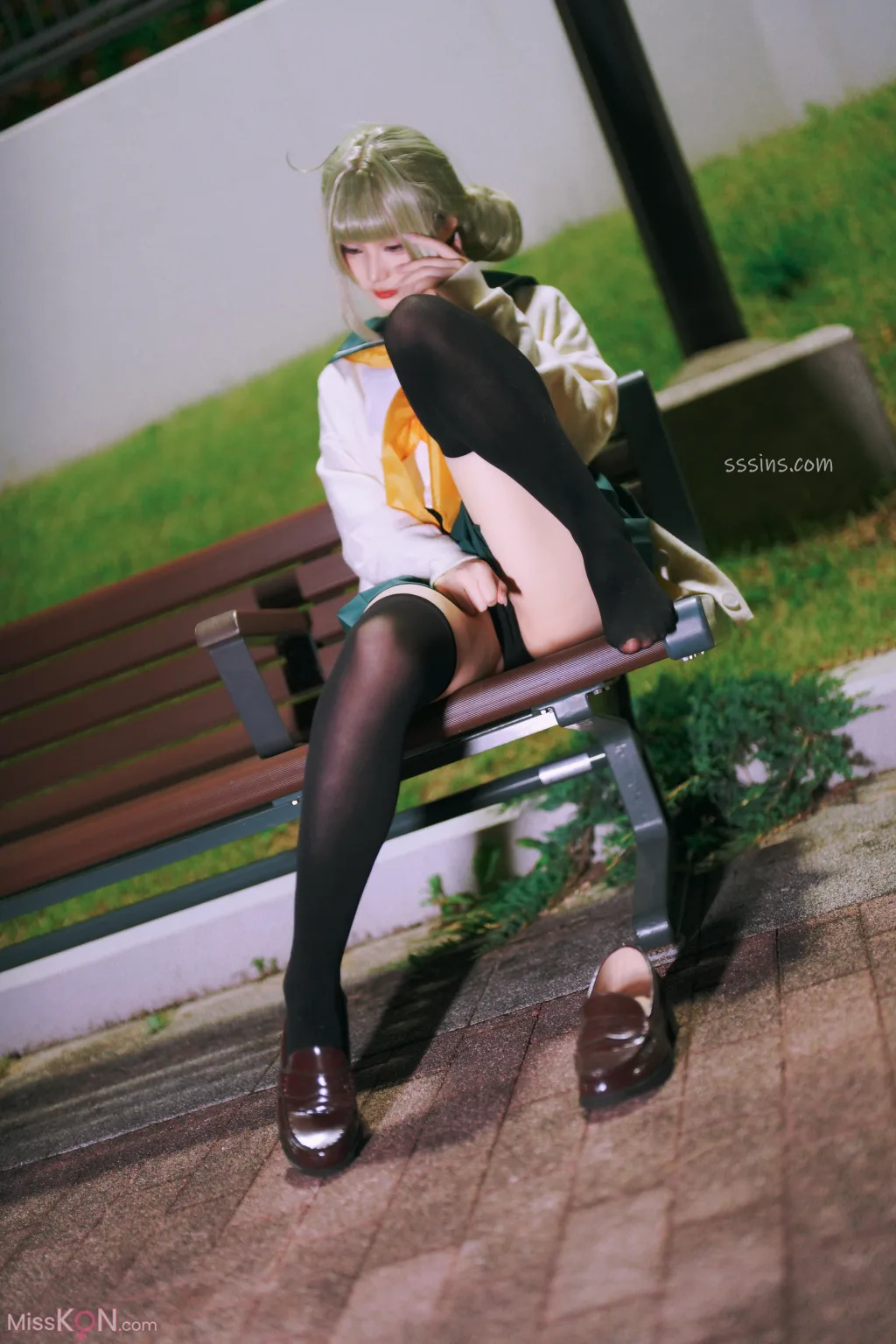 Coser@幼愛Youmeko: 小琪舞JK制服 (48 photos)