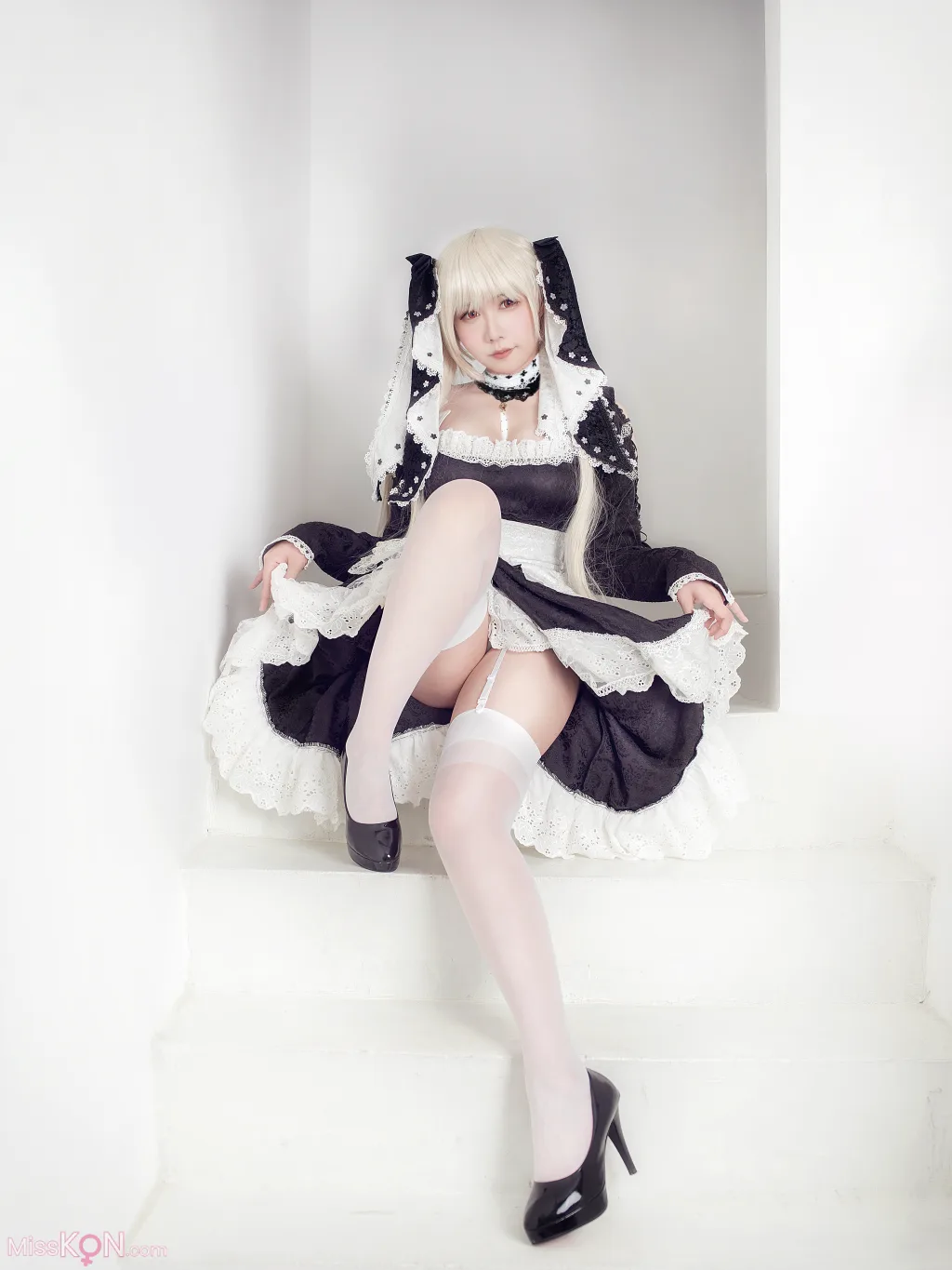 Coser@麻花麻花酱: 可畏女仆 (15 photos)