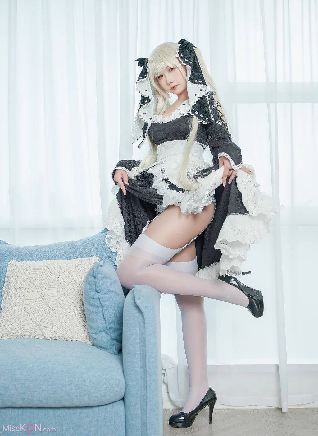 Coser@麻花麻花酱: 可畏女仆 (15 photos)