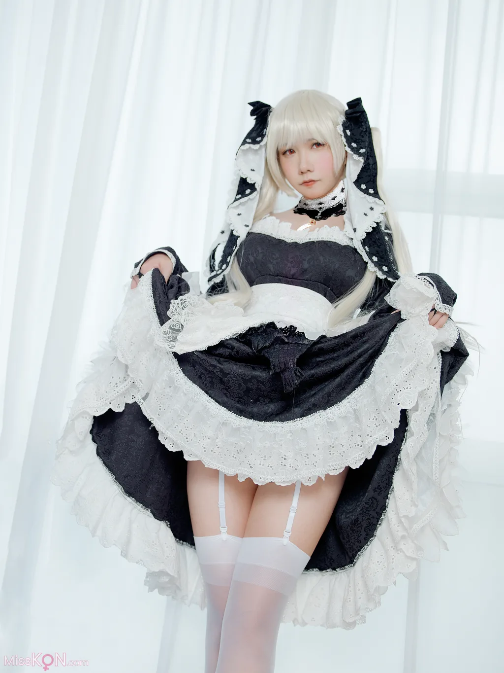 Coser@麻花麻花酱: 可畏女仆 (15 photos)