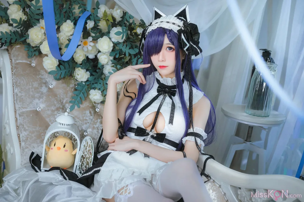 Coser@Tomoyo酱: 碧蓝 奥古斯特女仆 (27 photos)