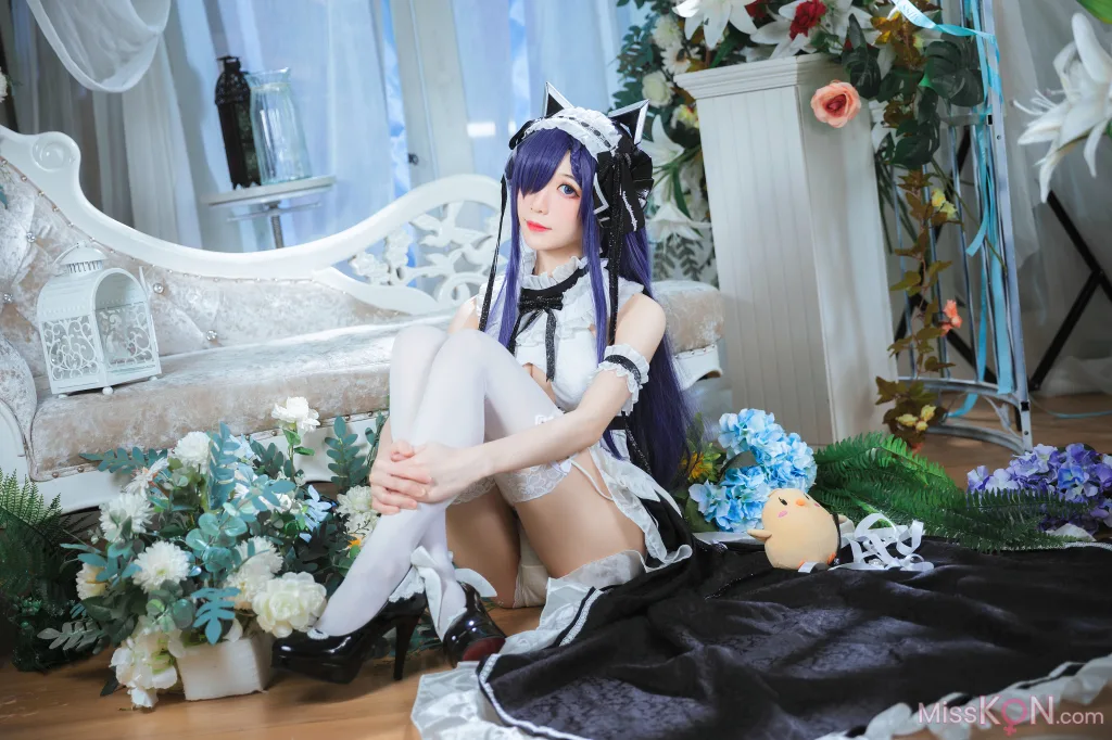 Coser@Tomoyo酱: 碧蓝 奥古斯特女仆 (27 photos)