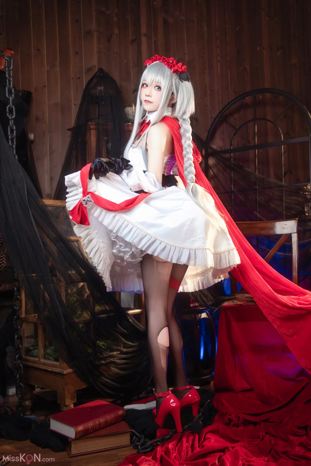 Coser@Tomoyo酱: 碧蓝航线 埃尔宾小红帽 (30 photos)