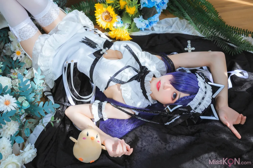 Coser@Tomoyo酱: 碧蓝 奥古斯特女仆 (27 photos)