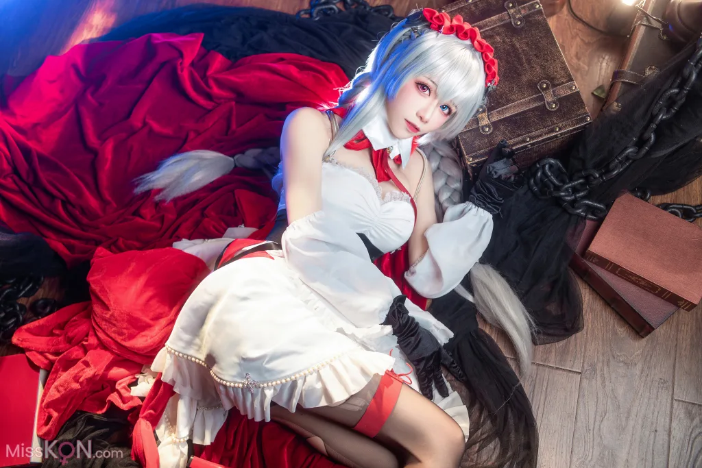 Coser@Tomoyo酱: 碧蓝航线 埃尔宾小红帽 (30 photos)