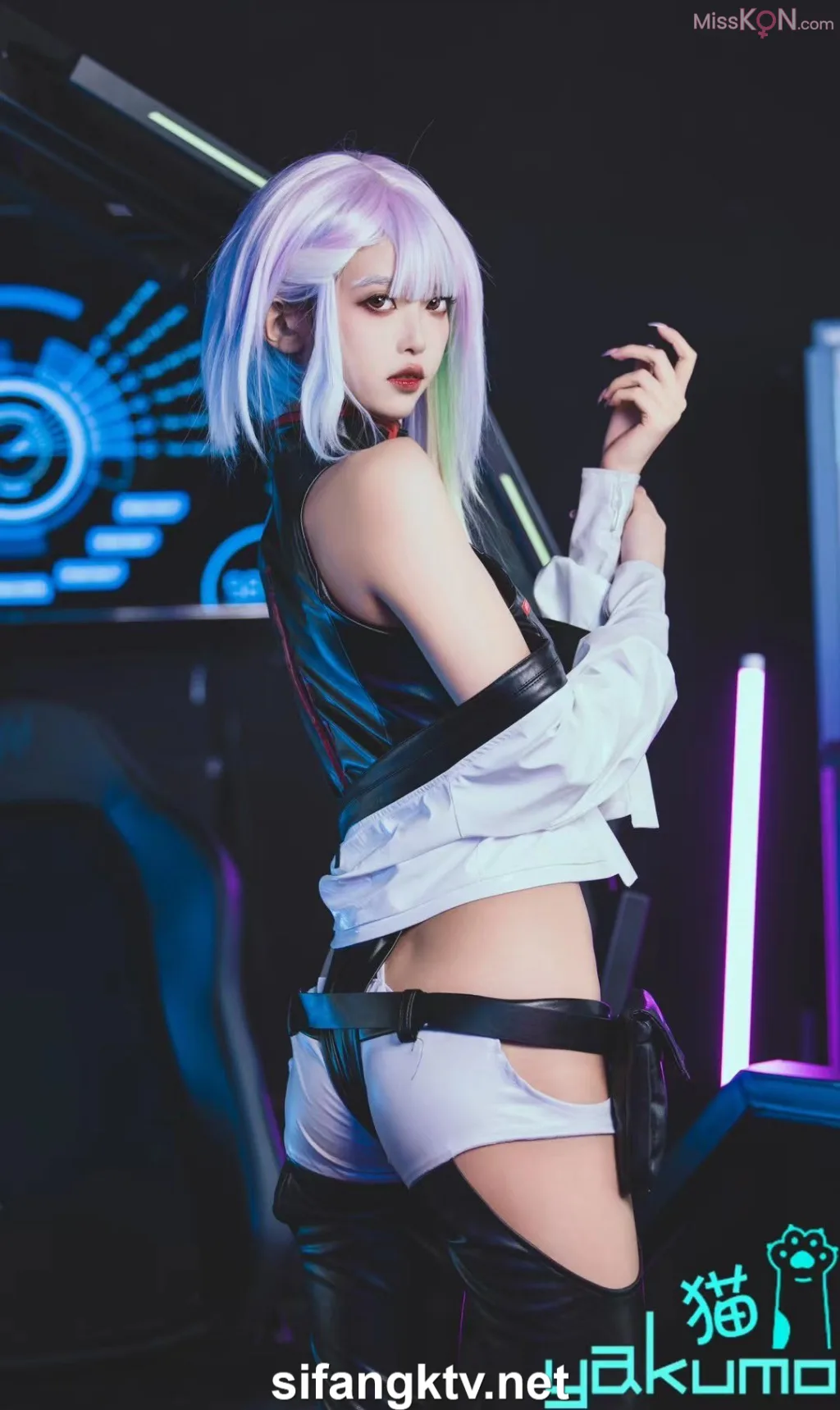 Coser@yakumo猫: 顶级情色摄影 身材超棒极限诱惑私拍 (177 photos )