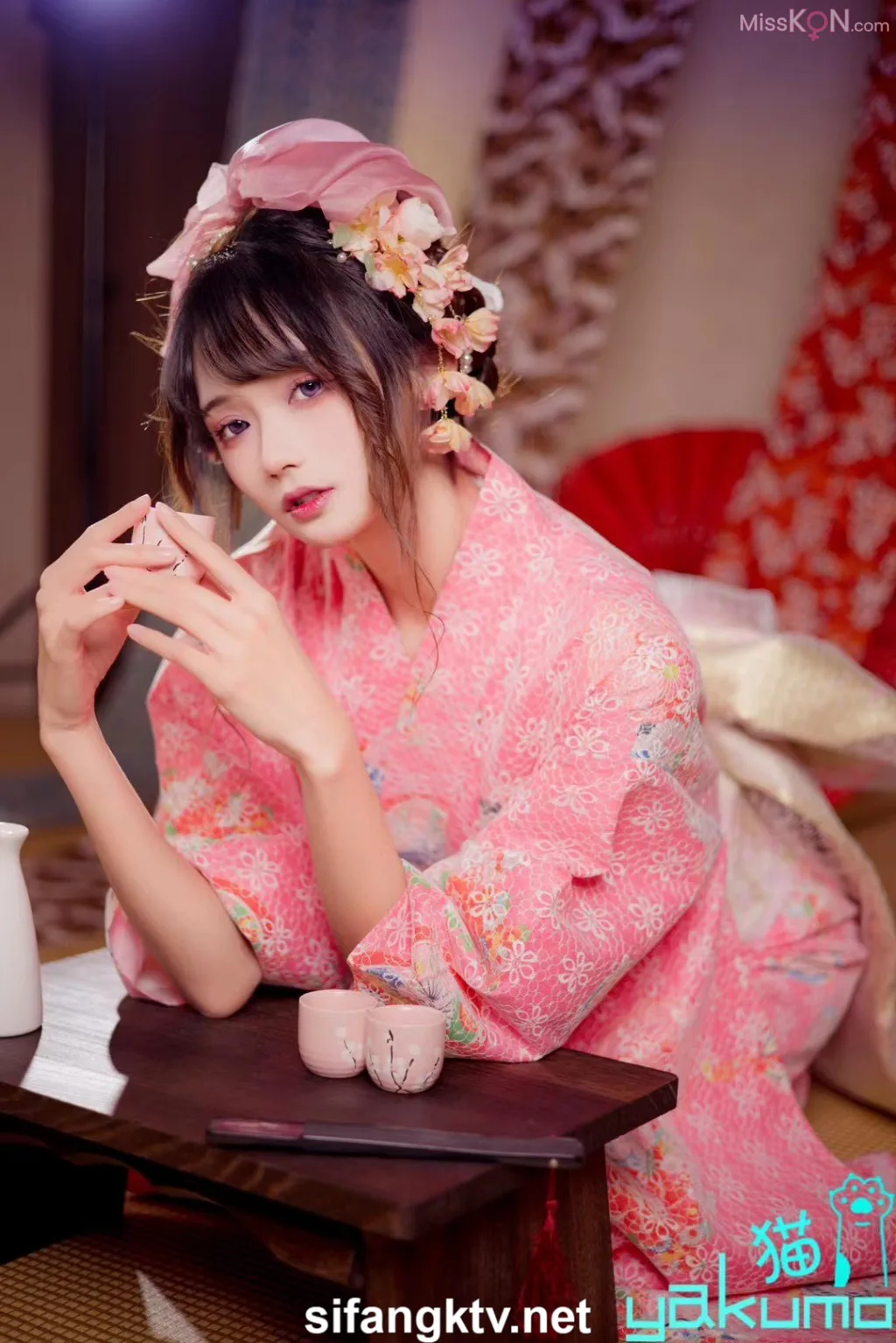 Coser@yakumo猫: 顶级情色摄影 身材超棒极限诱惑私拍 (177 photos )