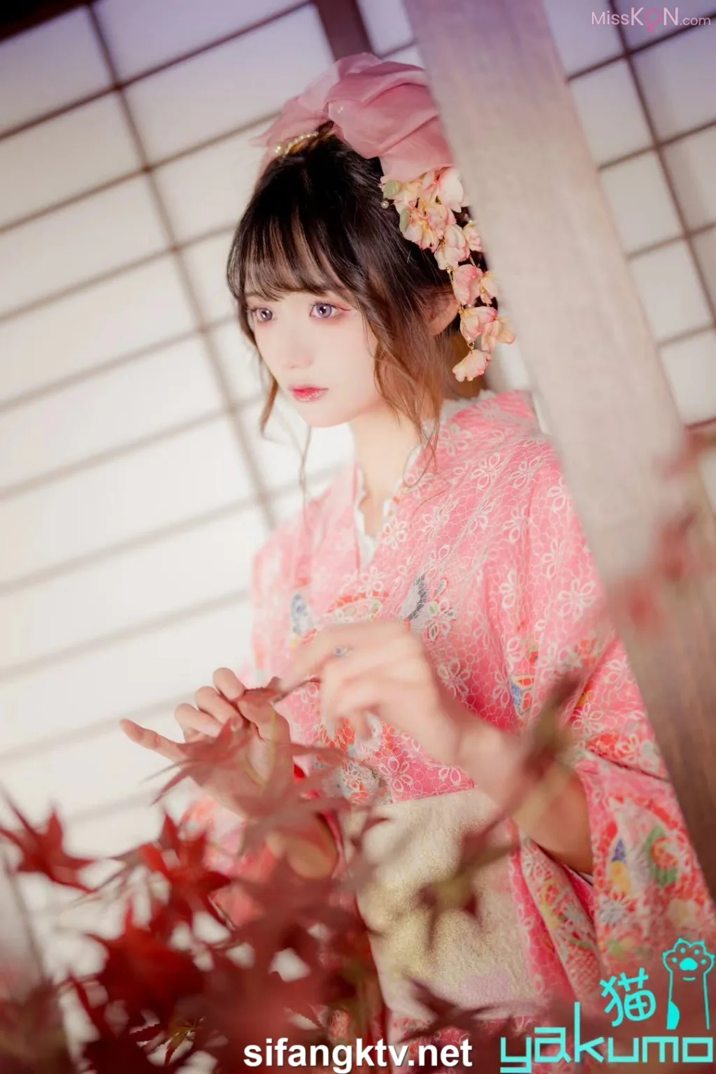 Coser@yakumo猫: 顶级情色摄影 身材超棒极限诱惑私拍 (177 photos )