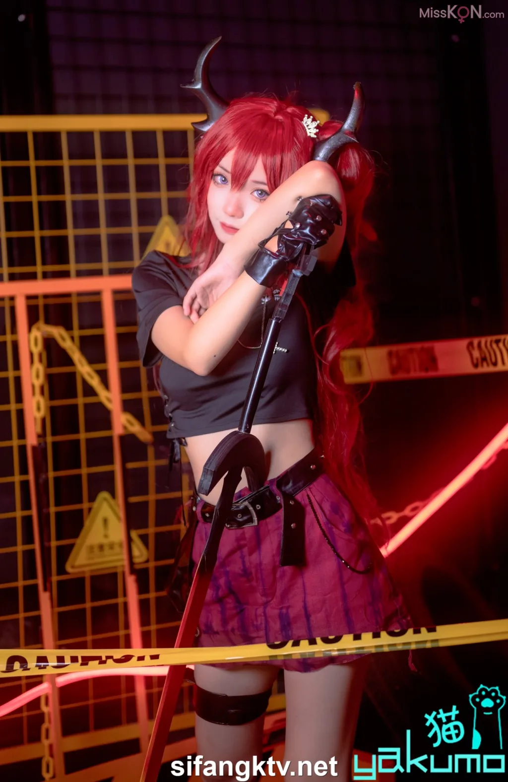 Coser@yakumo猫: 顶级情色摄影 身材超棒极限诱惑私拍 (177 photos )