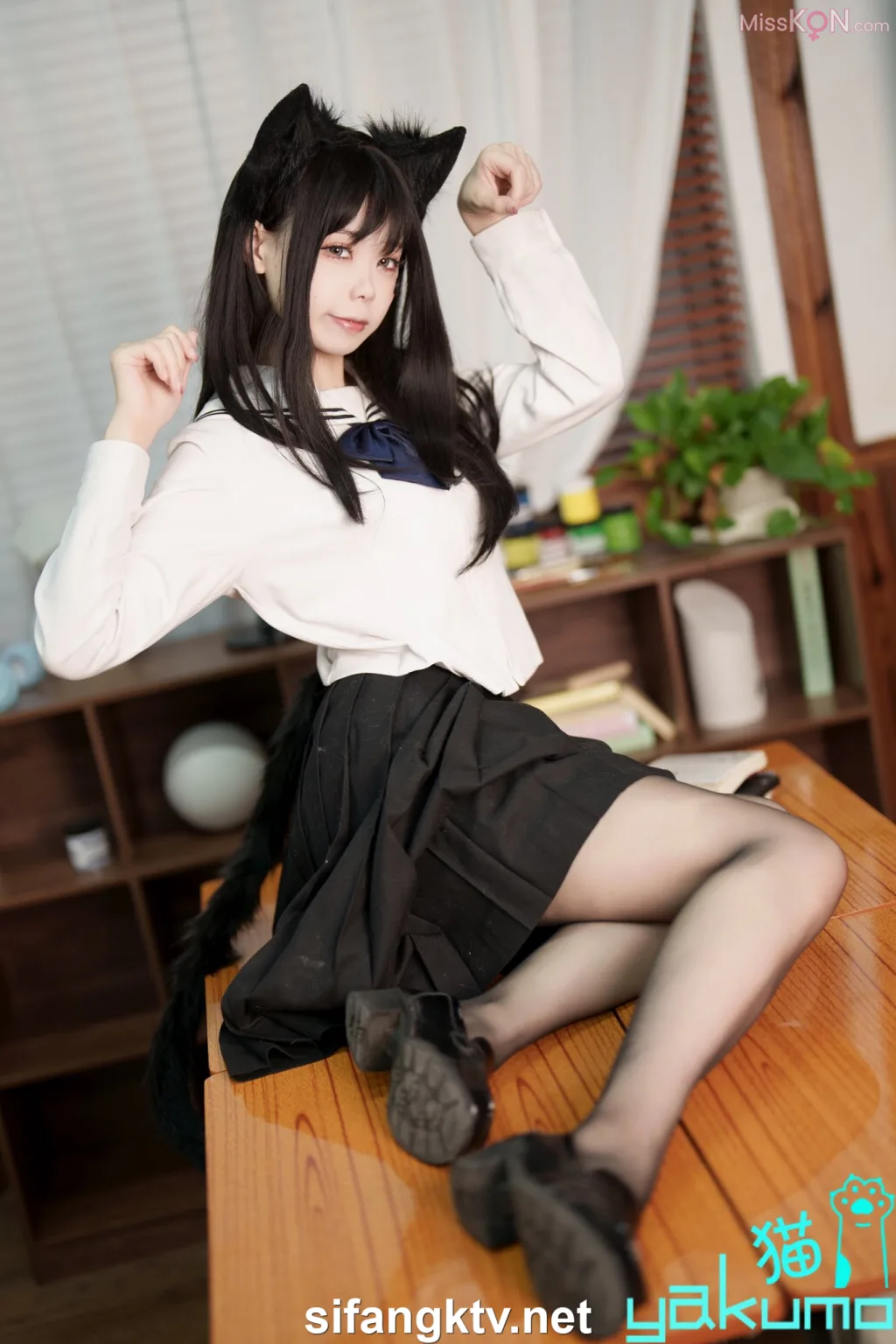 Coser@yakumo猫: 顶级情色摄影 身材超棒极限诱惑私拍 (177 photos )
