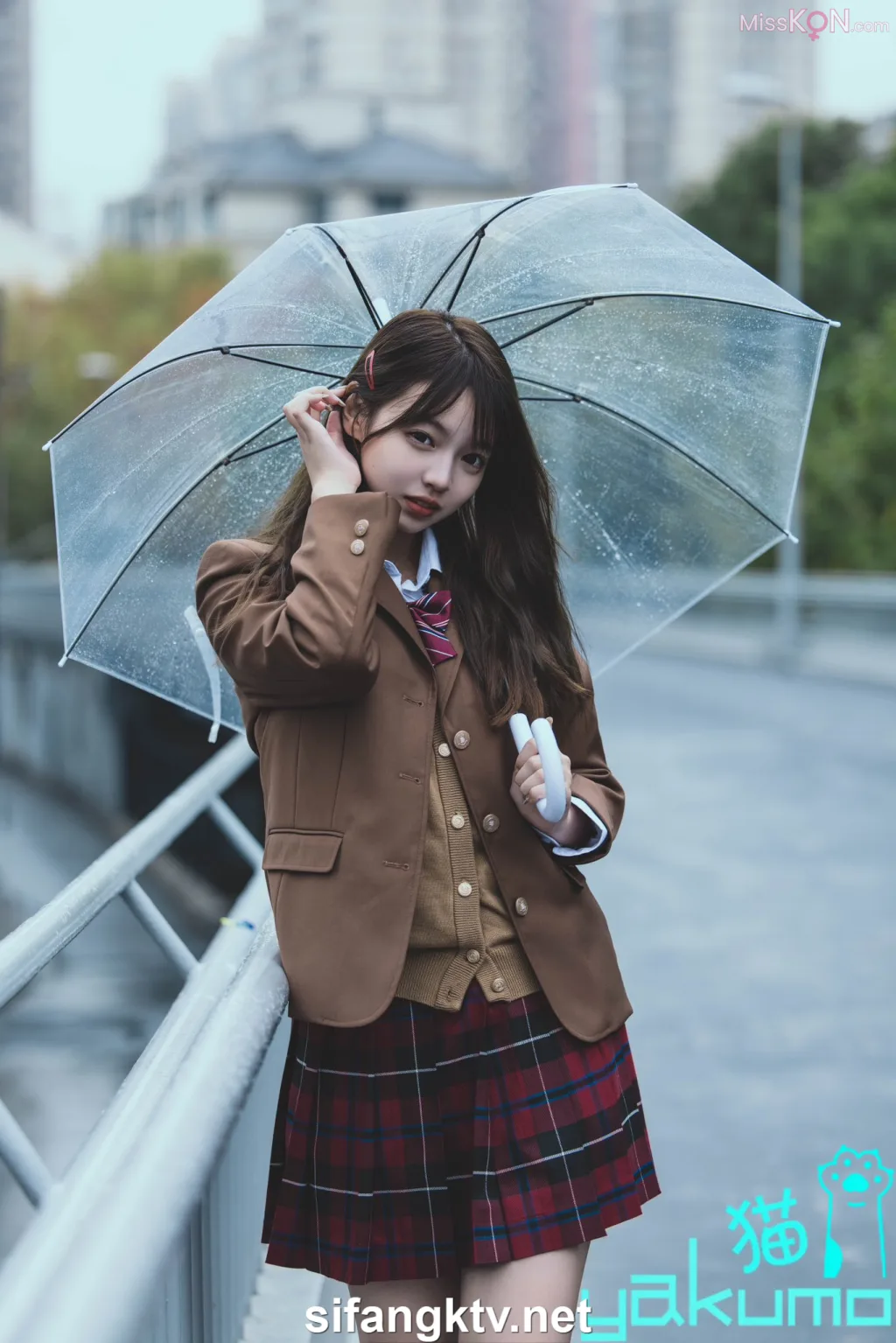 Coser@yakumo猫: 顶级情色摄影 身材超棒极限诱惑私拍 (177 photos )