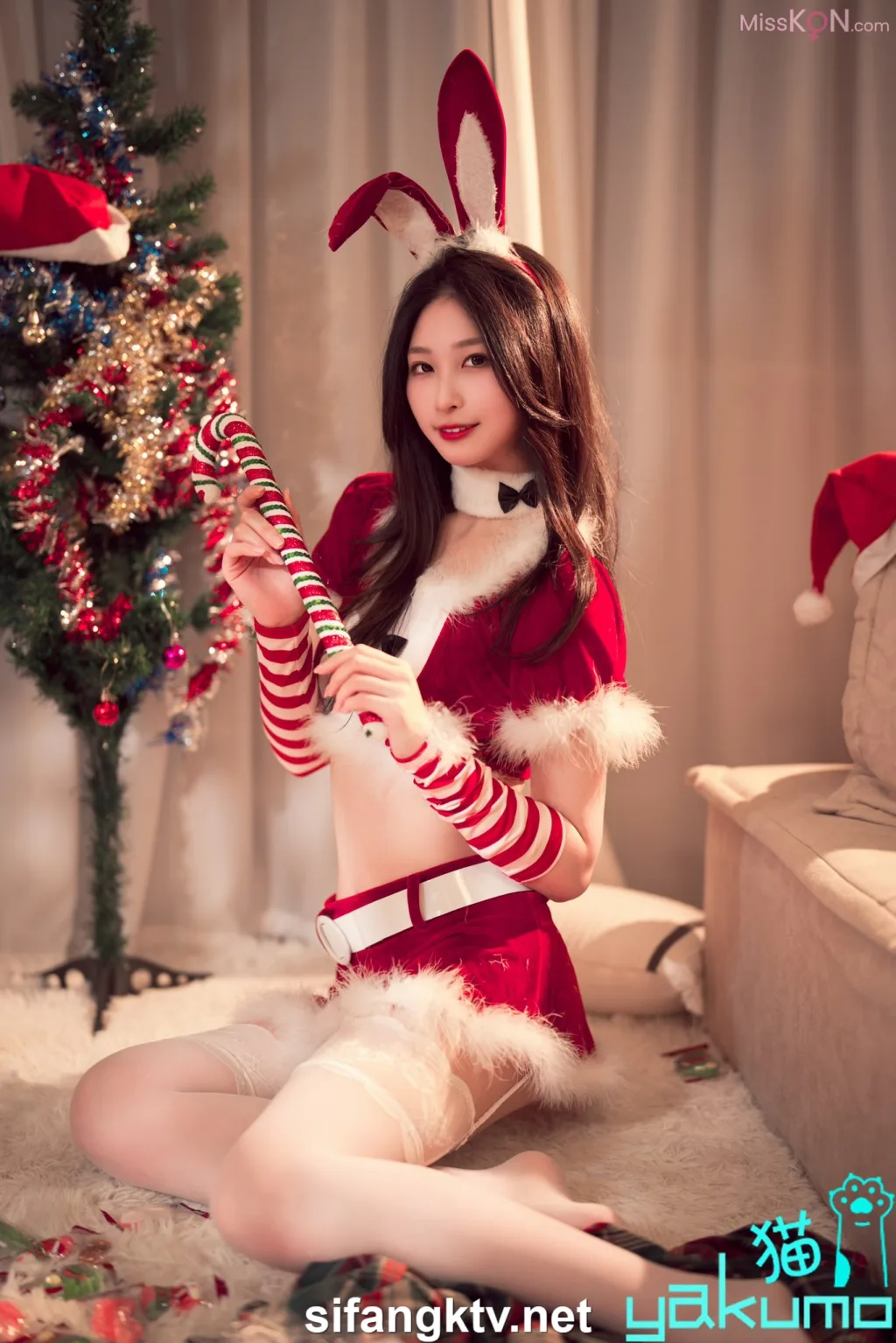 Coser@yakumo猫: 顶级情色摄影 身材超棒极限诱惑私拍 (177 photos )