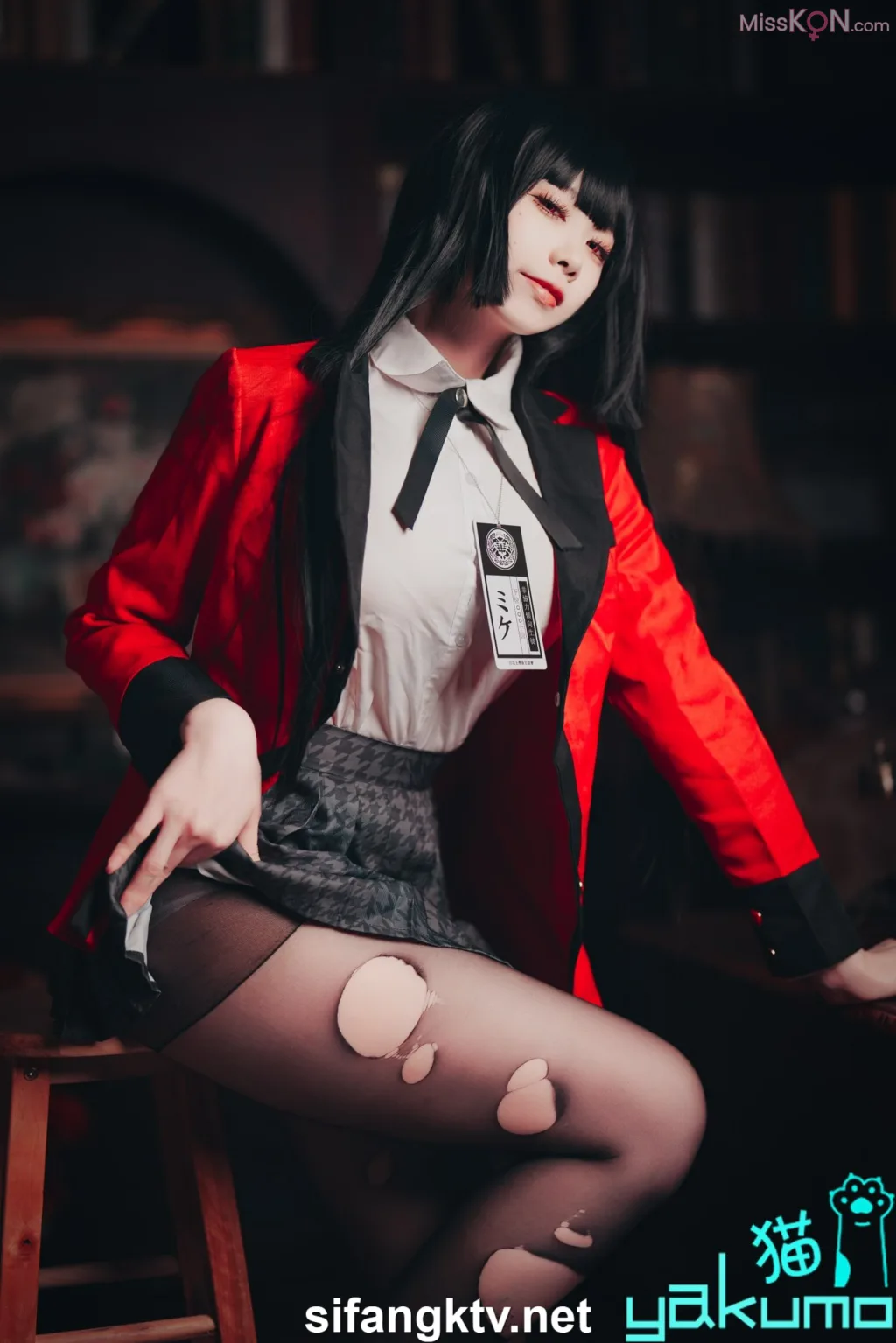 Coser@yakumo猫: 顶级情色摄影 身材超棒极限诱惑私拍 (177 photos )