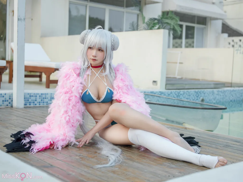 Coser@麻花麻花酱: 可畏泳装 (15 photos)