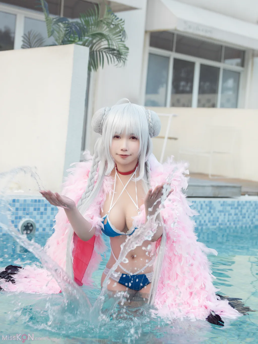 Coser@麻花麻花酱: 可畏泳装 (15 photos)